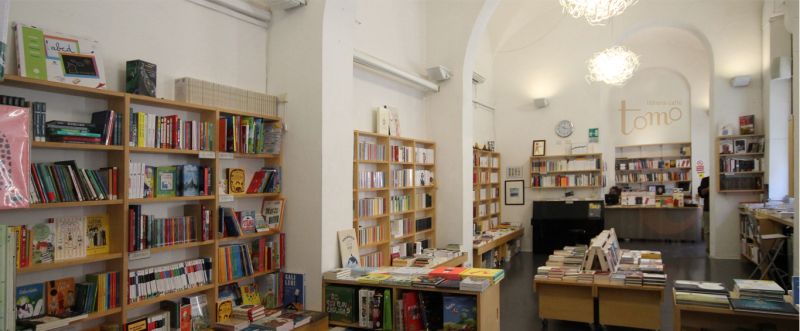 Tomo Libreria Caffè