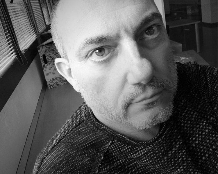 [ONLINE] Andrea Pirondini e il Collettivo Megarette, la sceneggiatura e il fumetto supereroistico italiano