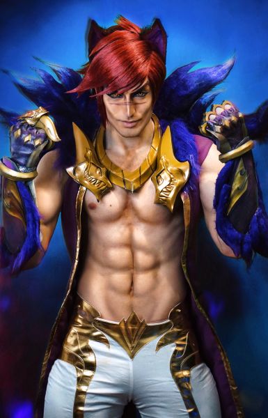 LEON CHIRO STORYTELLING powered by Patreon: "L'Arte del Cosplay e i Social Media"