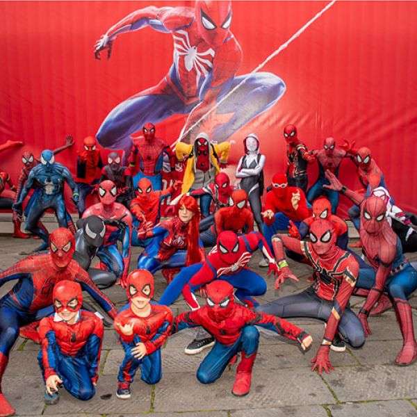 Mega-raduno Spiderman 60