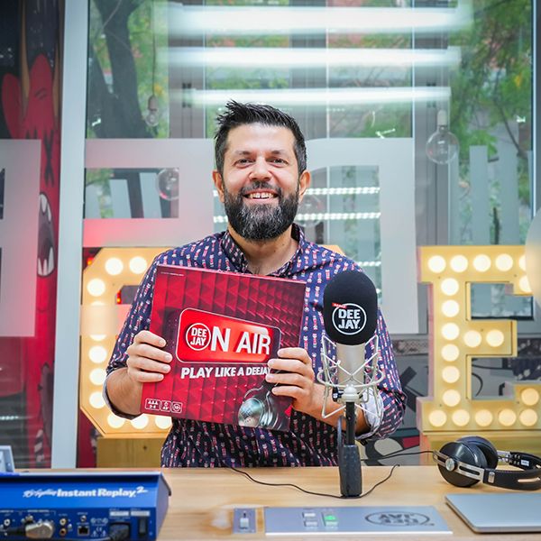 ON AIR - Play Like a Deejay: Il Gioco Da Tavolo Targato Radio Deejay e  Francesco Lancia!