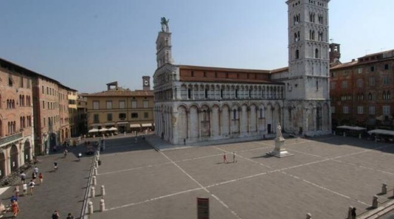 Piazza San Michele